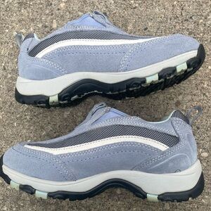 L.L. Bean   Woman’s Primaloft  Blue Slip Ons Size 6